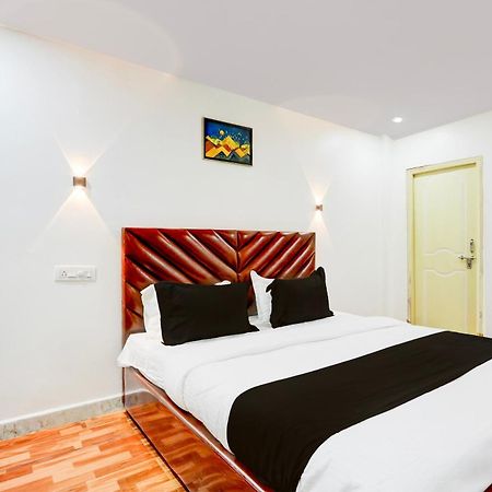 Hotel O Rms Grand Patancheru 外观 照片