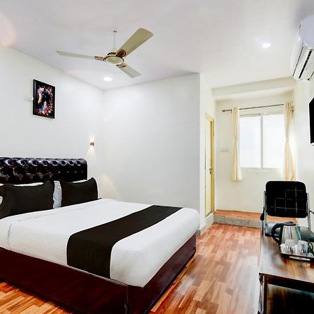 Hotel O Rms Grand Patancheru 外观 照片