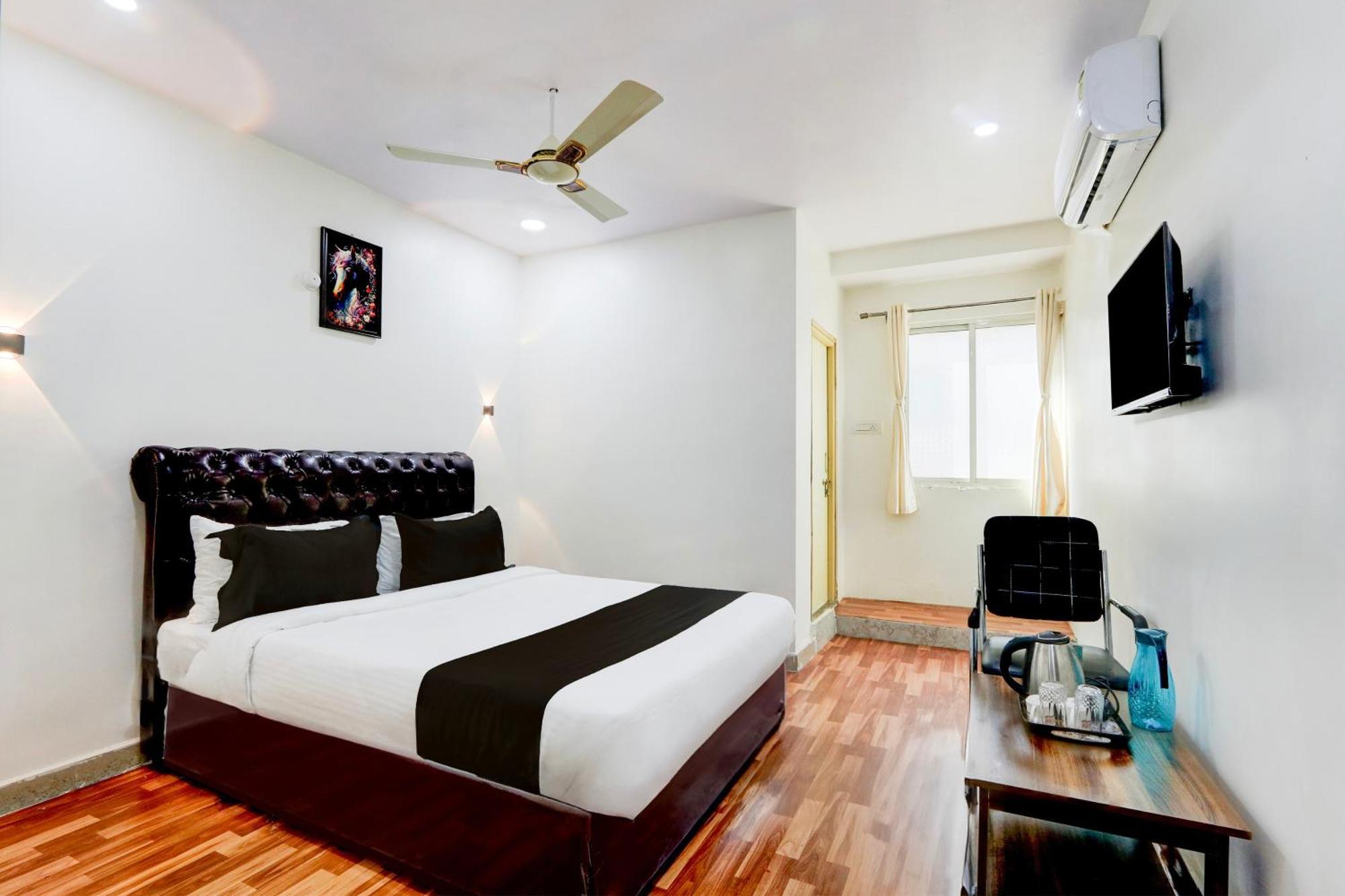 Hotel O Rms Grand Patancheru 外观 照片